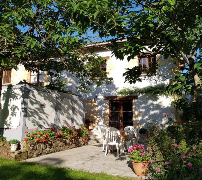 Photo of Others in Barie