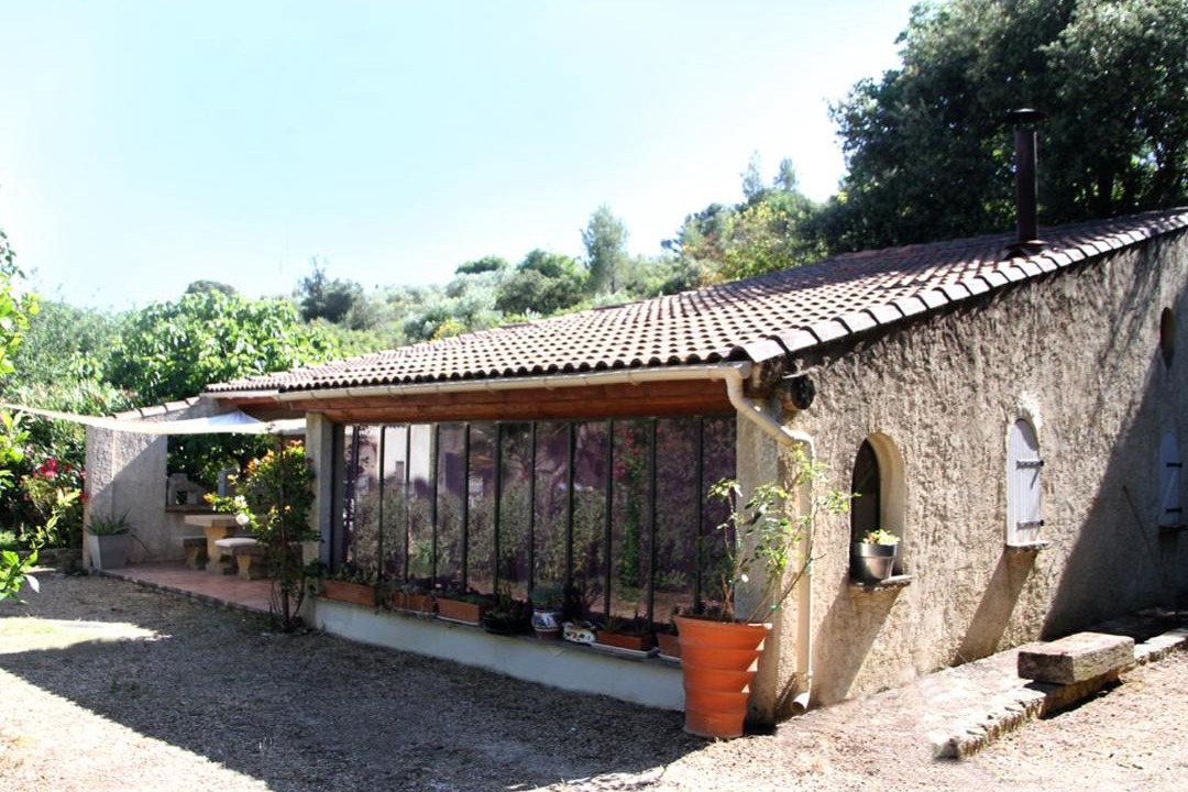 Photo of Buildings in Santa Cruz