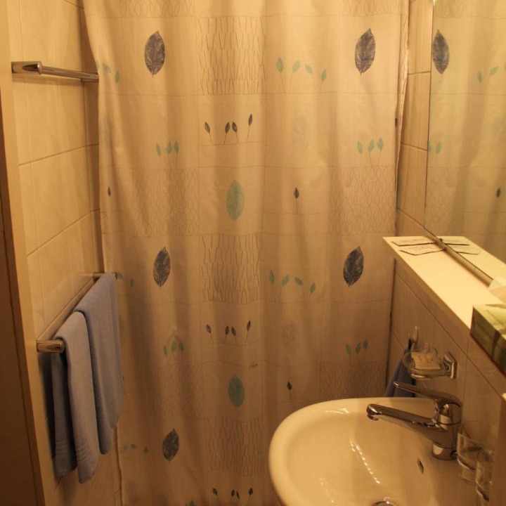 Photo of Bathroom in Erlen