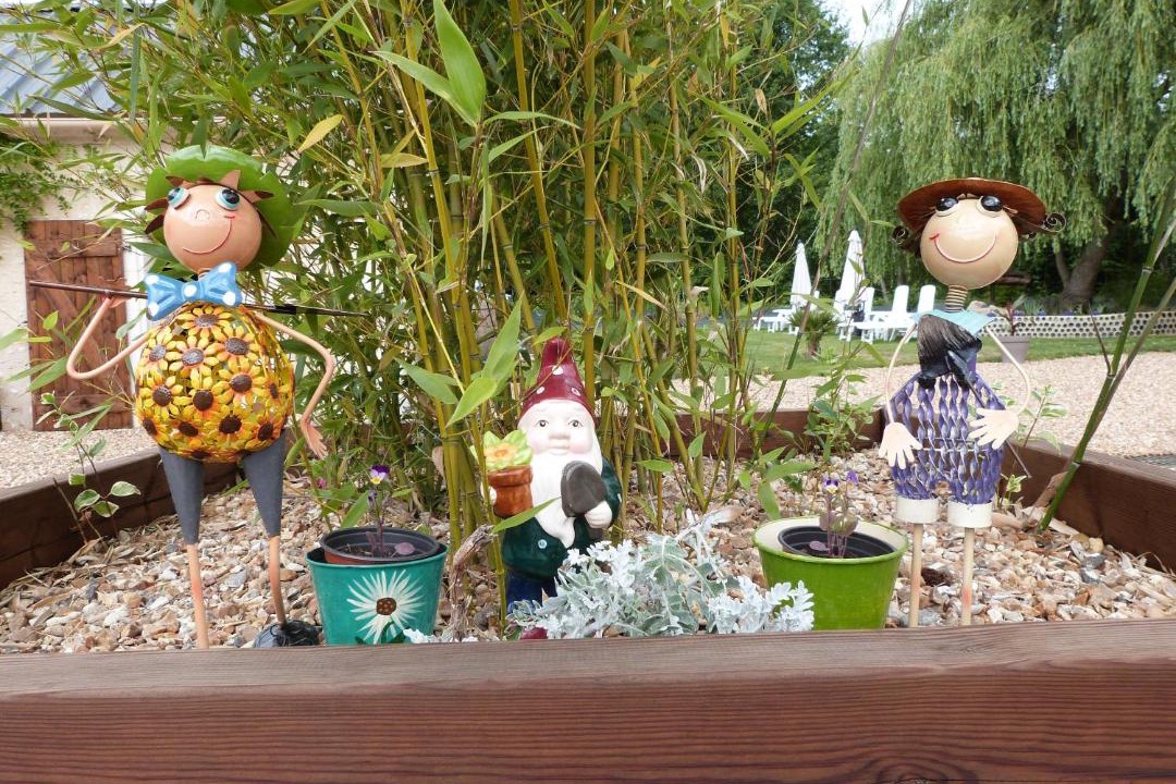 Photo of Human In Picture in Luceau