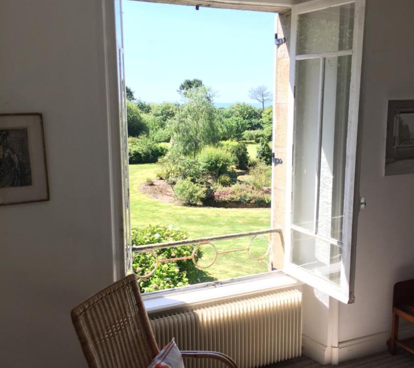 Photo of Livingroom in Locronan
