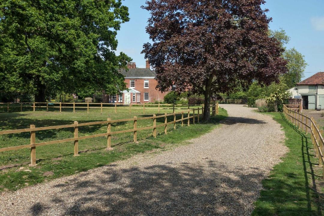 Photo of Others in Lingwood