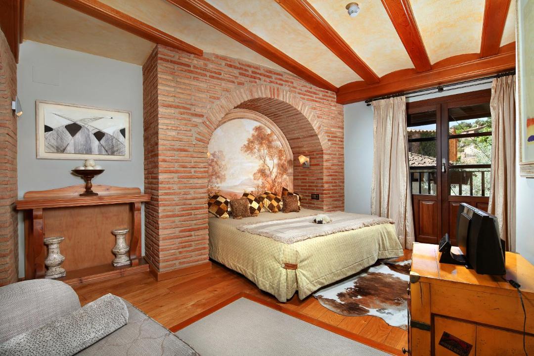 Photo of Others in Alquezar