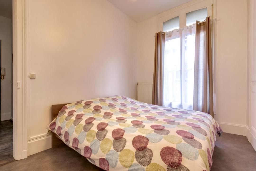 Photo of Bedroom in Elbeuf