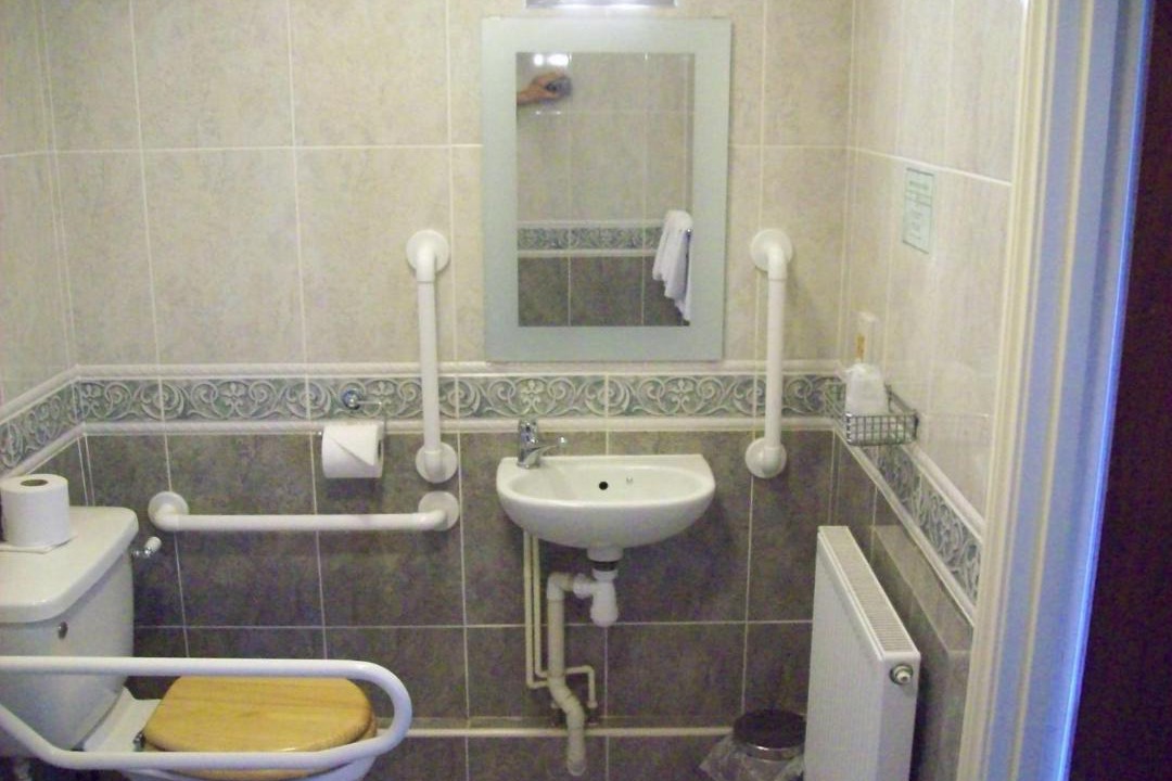 Photo of Bathroom in Parkend