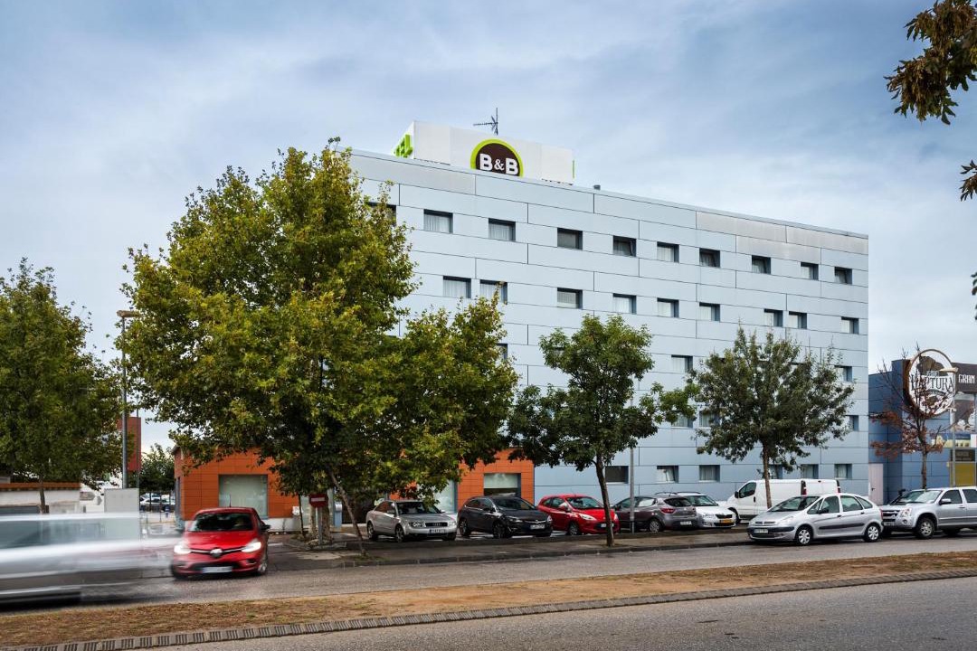 Photo of Buildings in Vilatenim