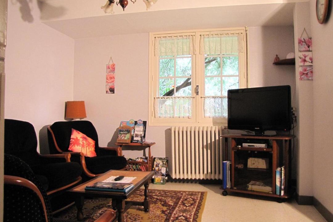 Photo of Livingroom in Baulon