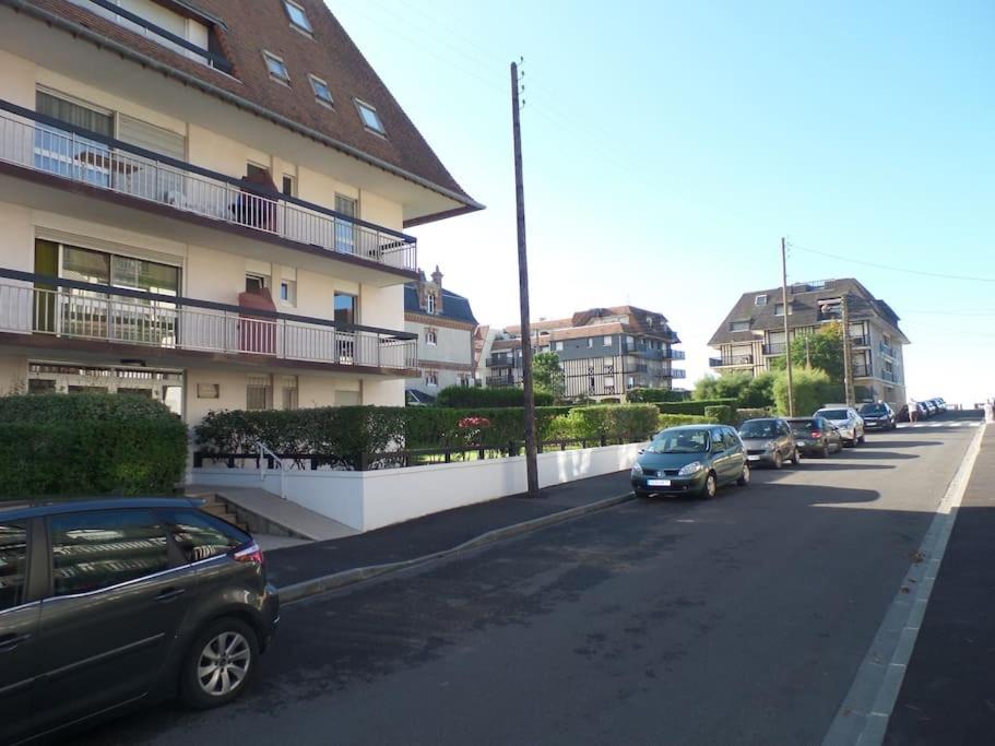 Photo of Others in Cabourg