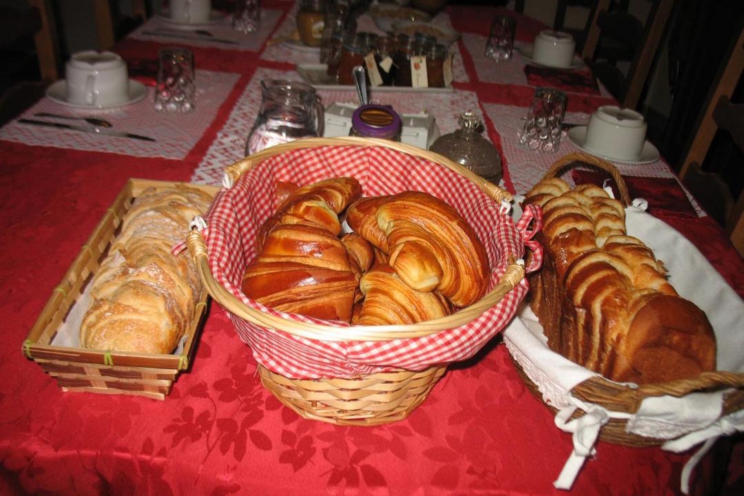 Photo of Others in Pruille