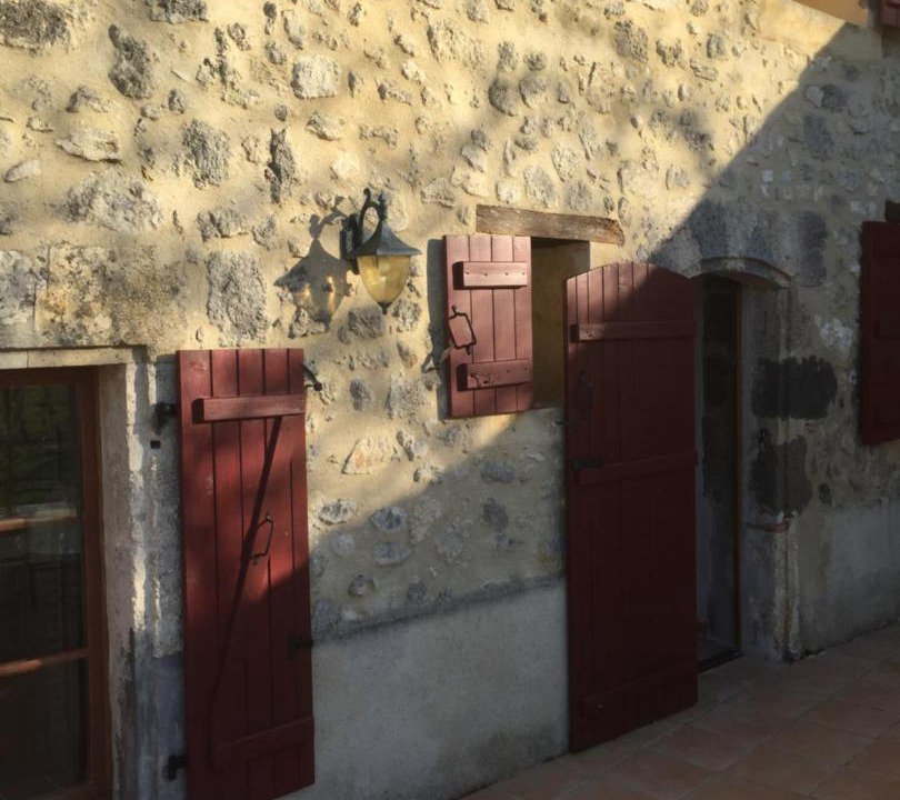 Photo of Buildings in Gueyze