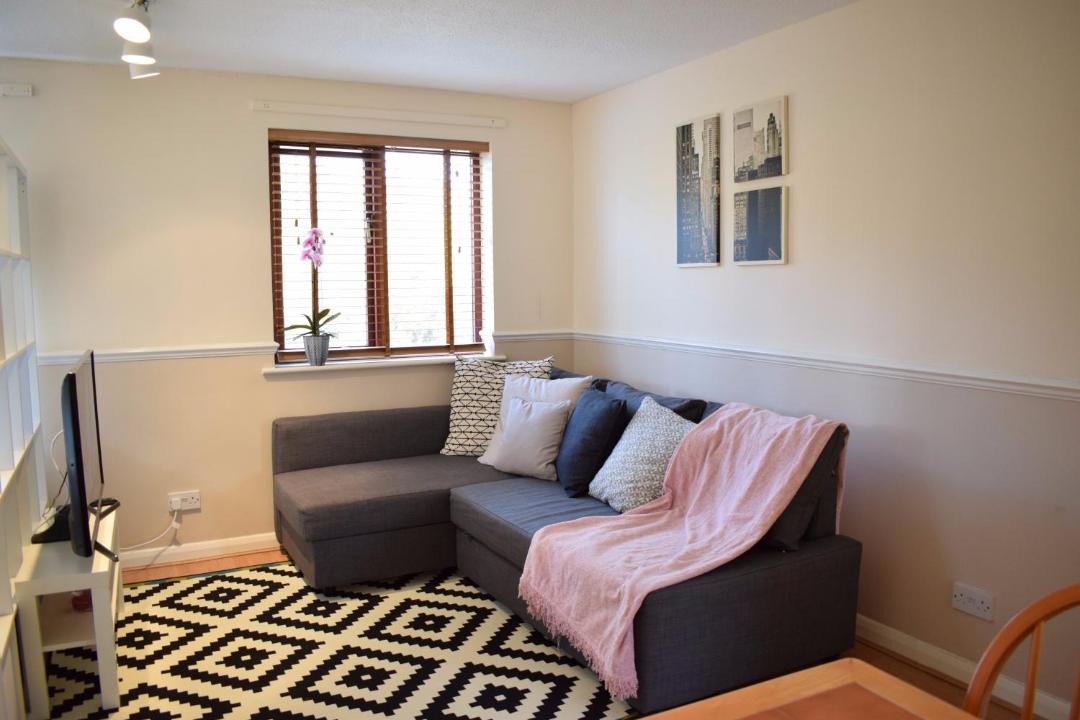 Photo of Livingroom in Rotherhithe