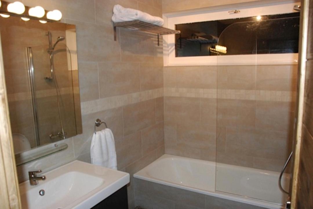 Photo of Others in Le Cret