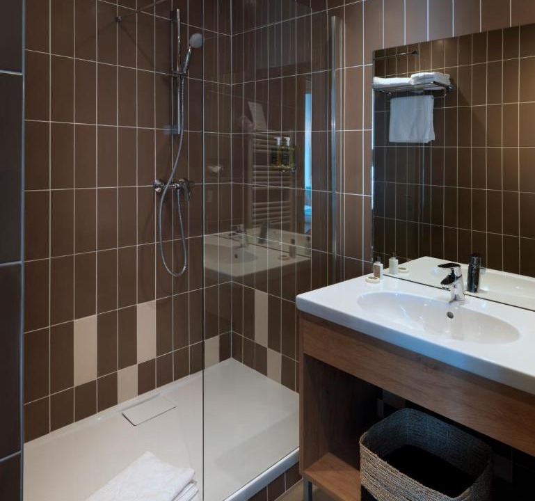 Photo of Bathroom in Talloires-Montmin
