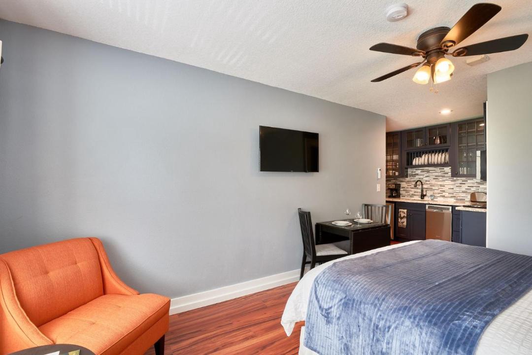 Photo of Bedroom in Newberg