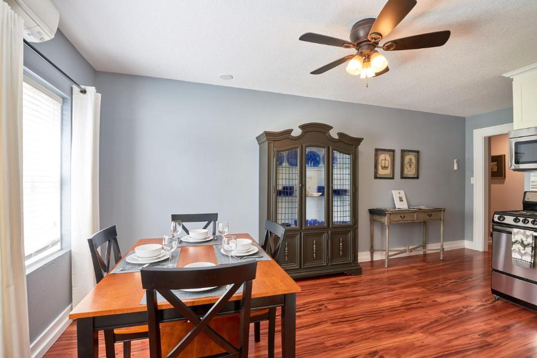 Photo of Livingroom in Newberg