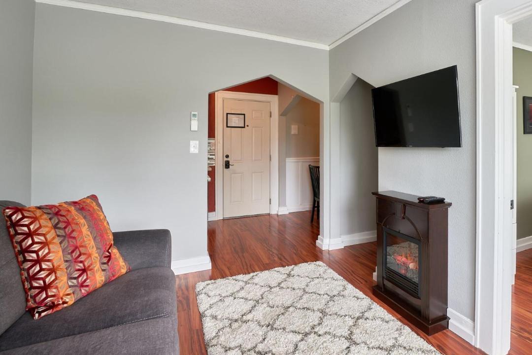 Photo of Others in Newberg