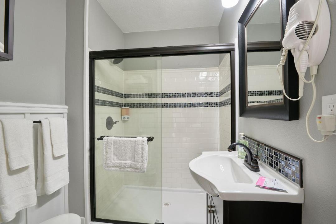 Photo of Bathroom in Newberg