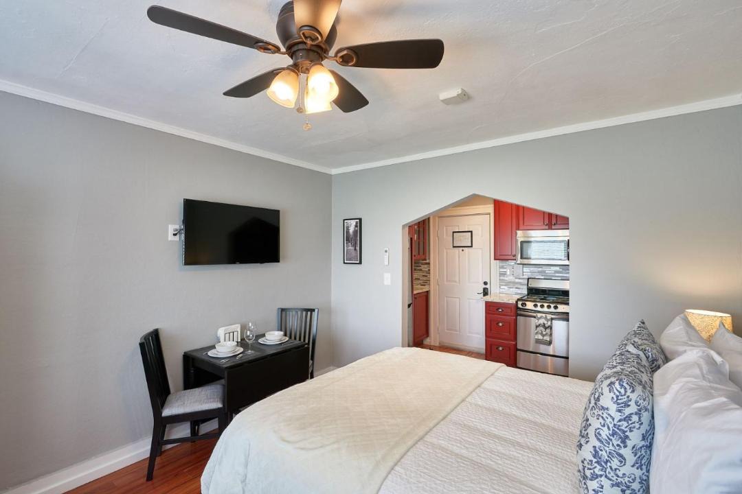 Photo of Bedroom in Newberg