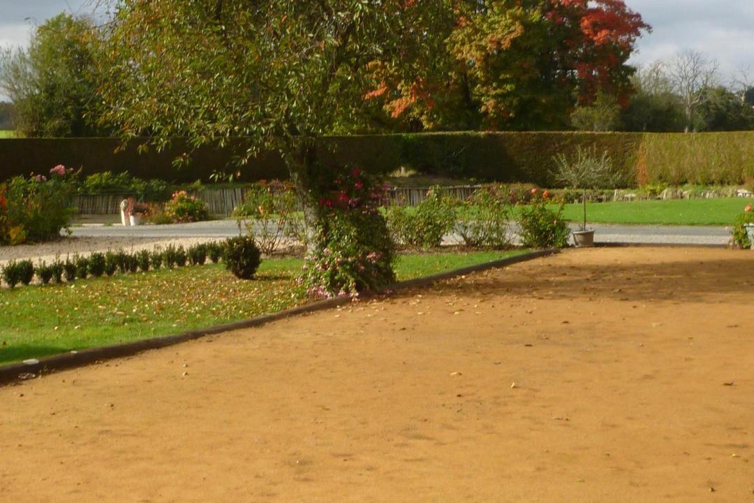 Photo of Others in Vicq-sur-Nahon