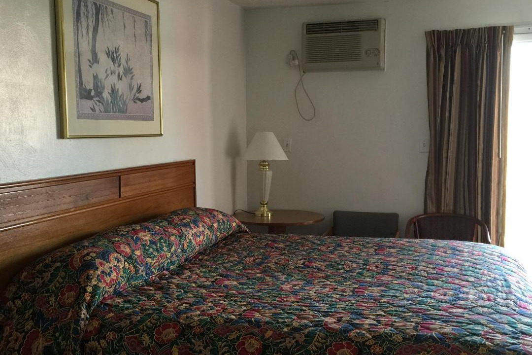 Photo of Bedroom in Harmarville