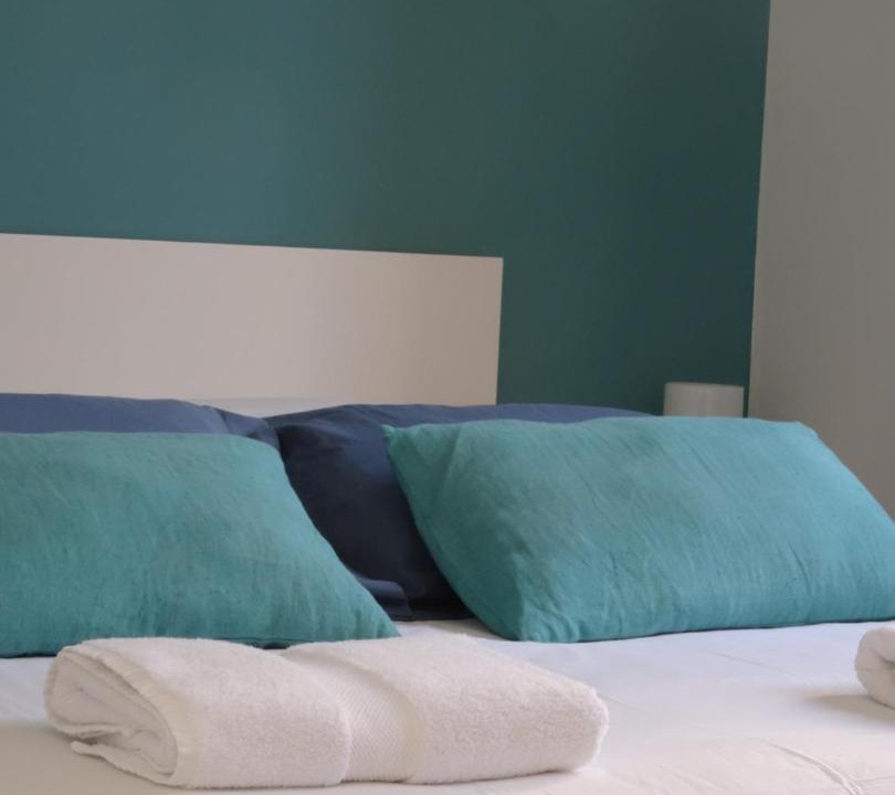 Photo of Others in Etrun