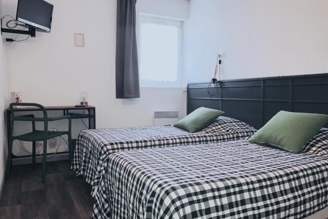 Photo of Others in Bethune