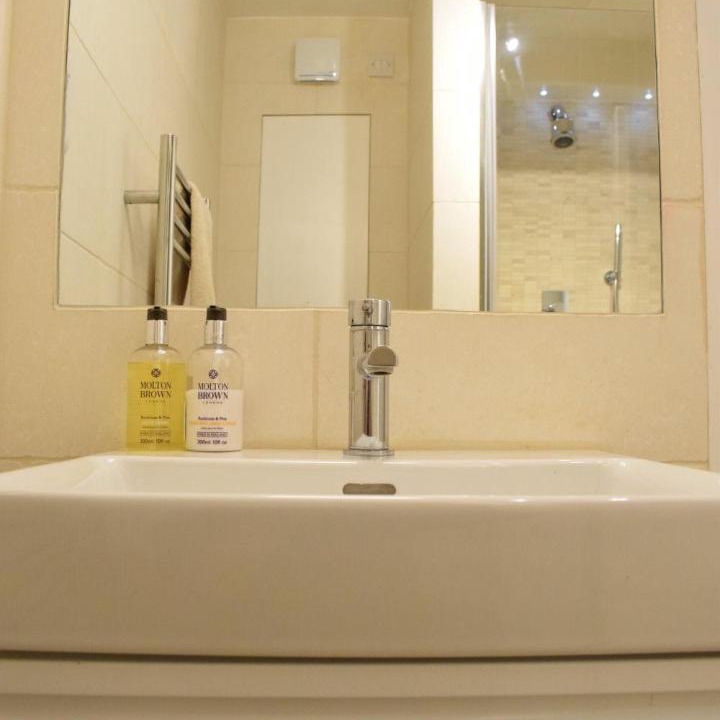 Photo of Bathroom in Latchmere