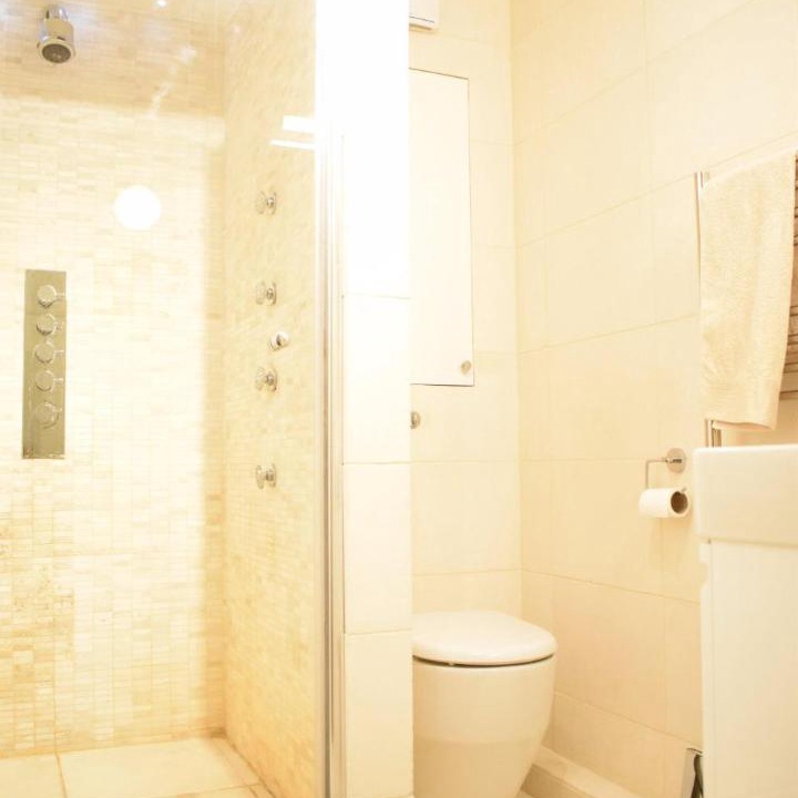 Photo of Bathroom in Latchmere