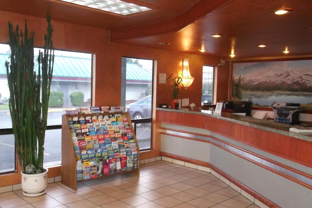 Photo of Others in Everett
