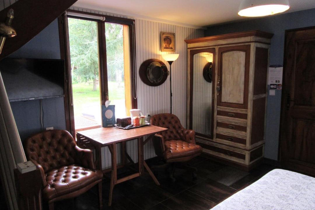 Photo of Others in Abbeville