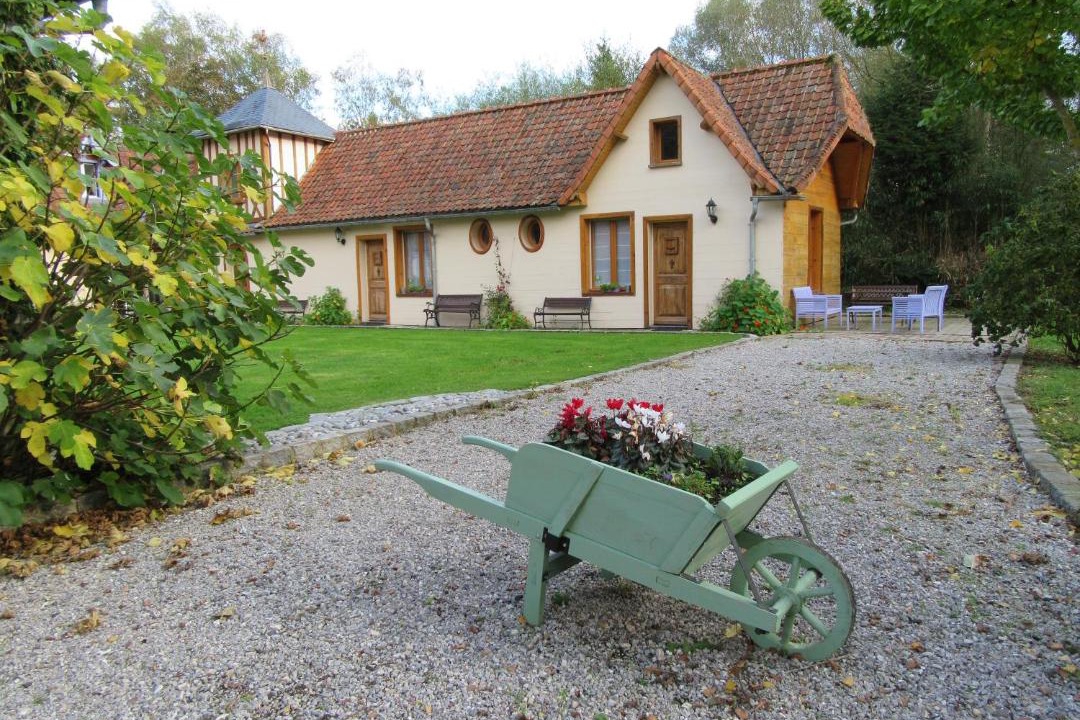 Photo of Others in Abbeville