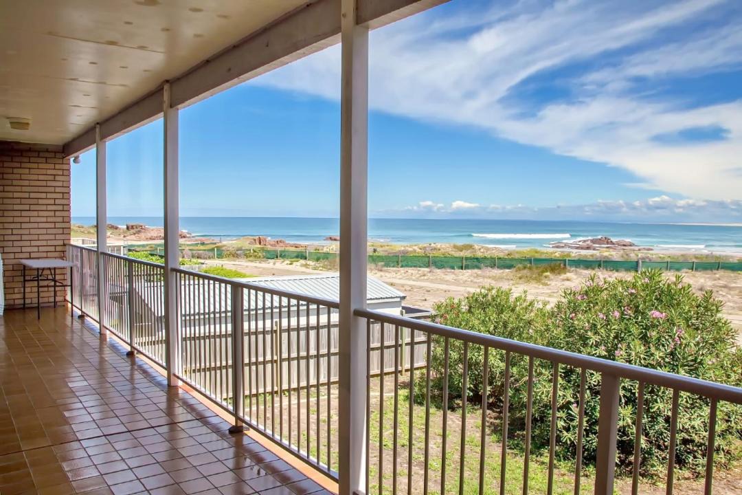 Photo of Patio Balcony in Anna Bay