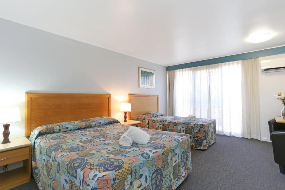 Photo of Others in West Mackay