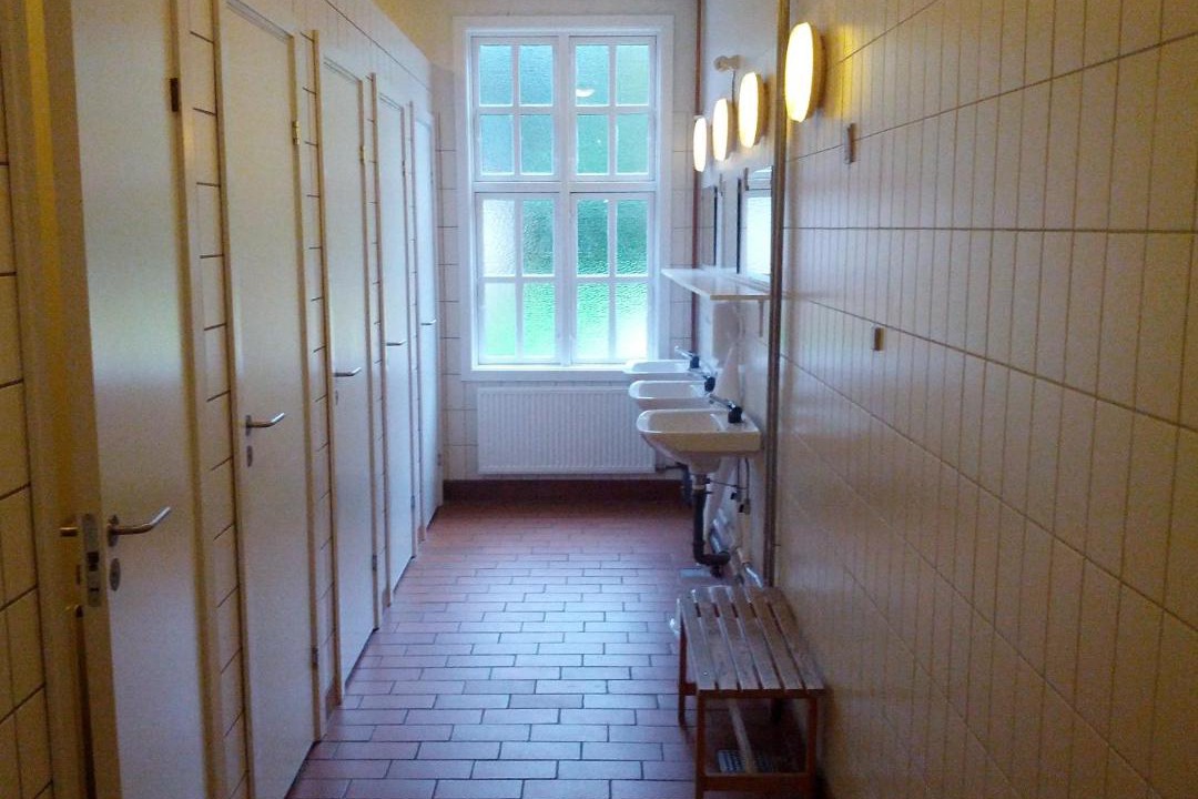 Photo of Others in Ronne