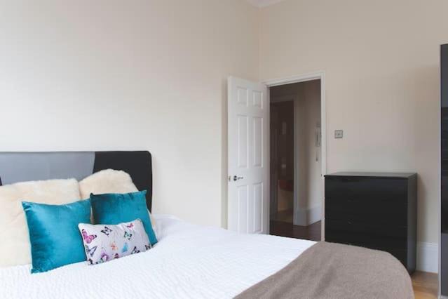 Photo of Others in Belsize Park