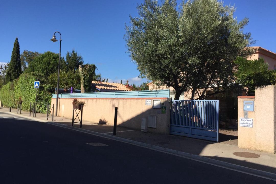 Photo of Buildings in Villeneuve-la-Riviere