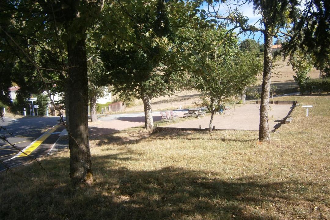 Photo of Others in Les Sauvages