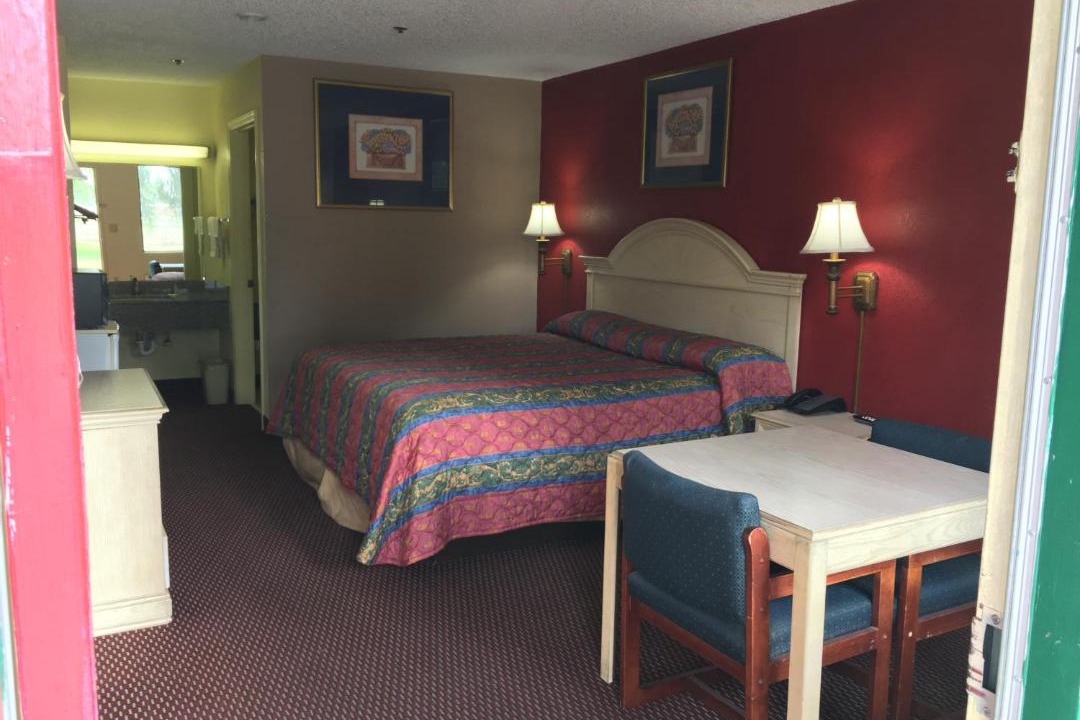 Photo of Others in Albany