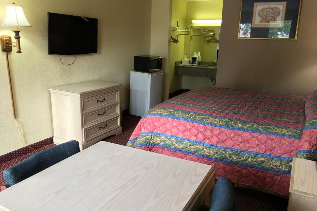 Photo of Others in Albany