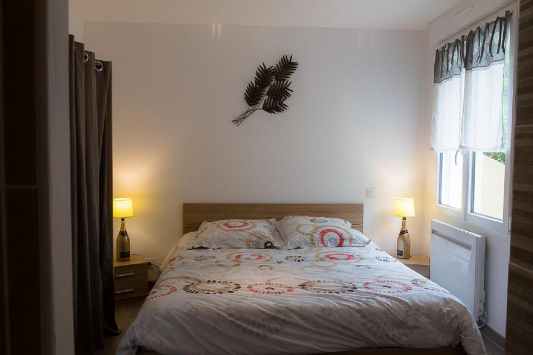 Photo of Bedroom in Girondelle