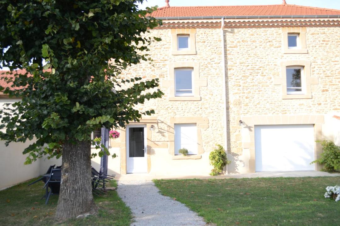 Photo of Others in Montchenu