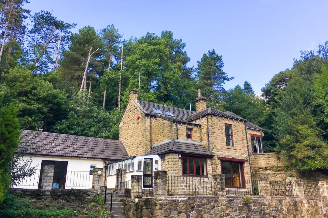 Photo of Others in Hoylandswaine