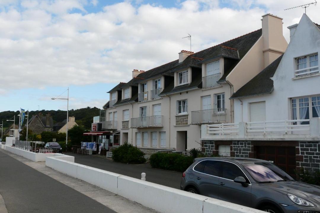 Photo of Buildings in Plerin