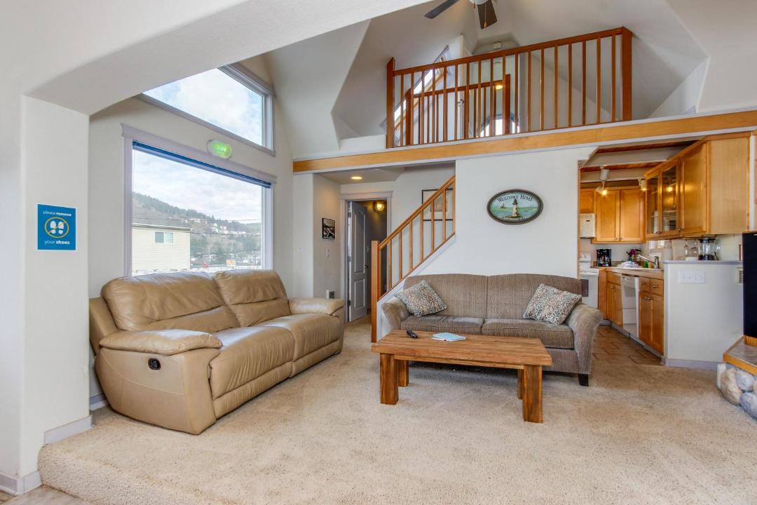 Photo of Others in Depoe Bay