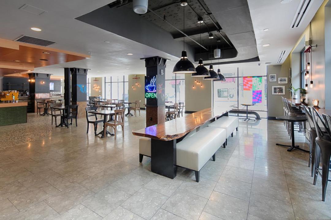 Photo of Livingroom in Downtown Baltimore