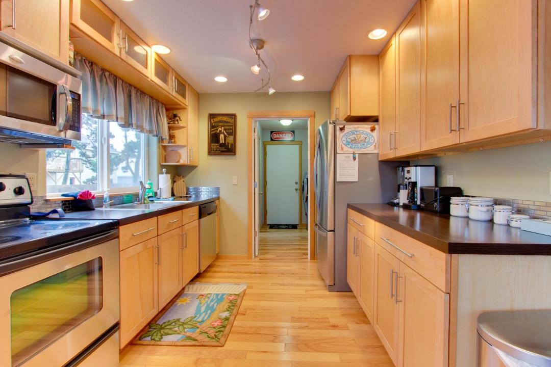Photo of Kitchen in Kiwanda Shores