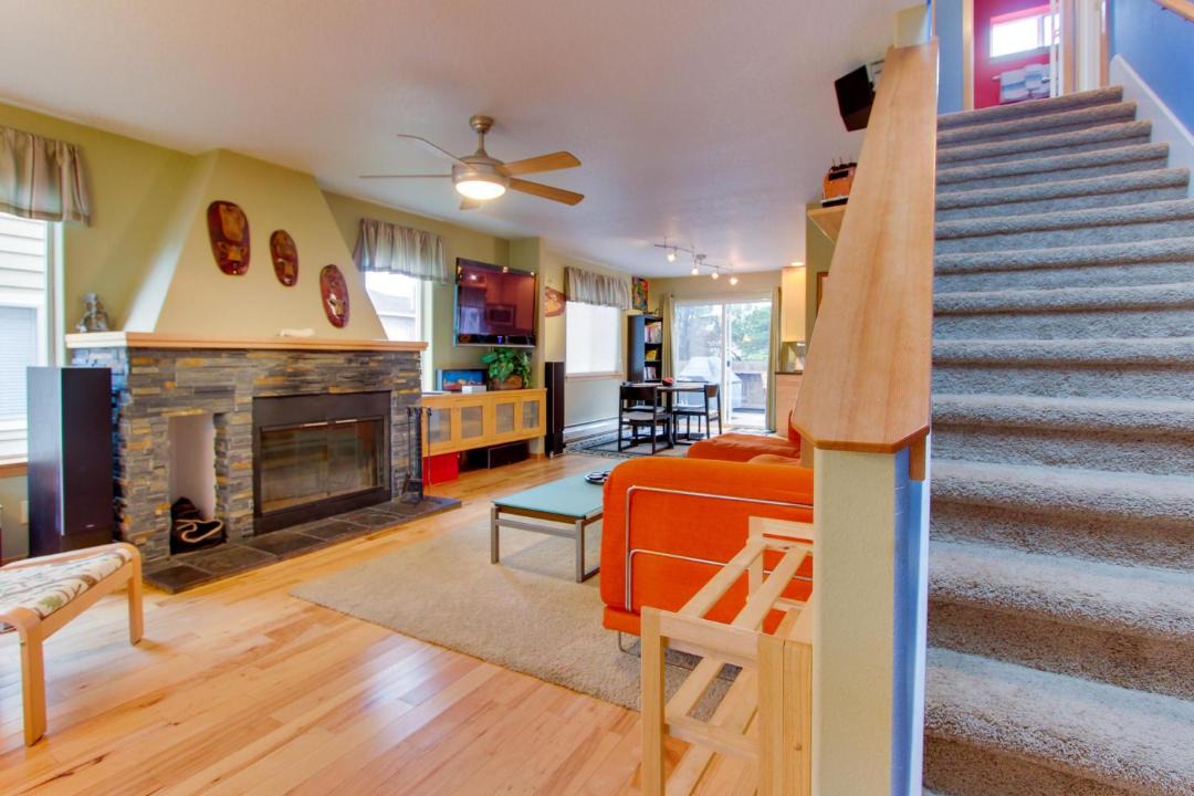 Photo of Livingroom in Kiwanda Shores