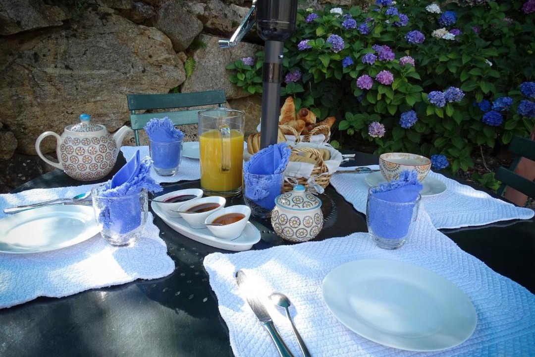 Photo of Others in Empurany