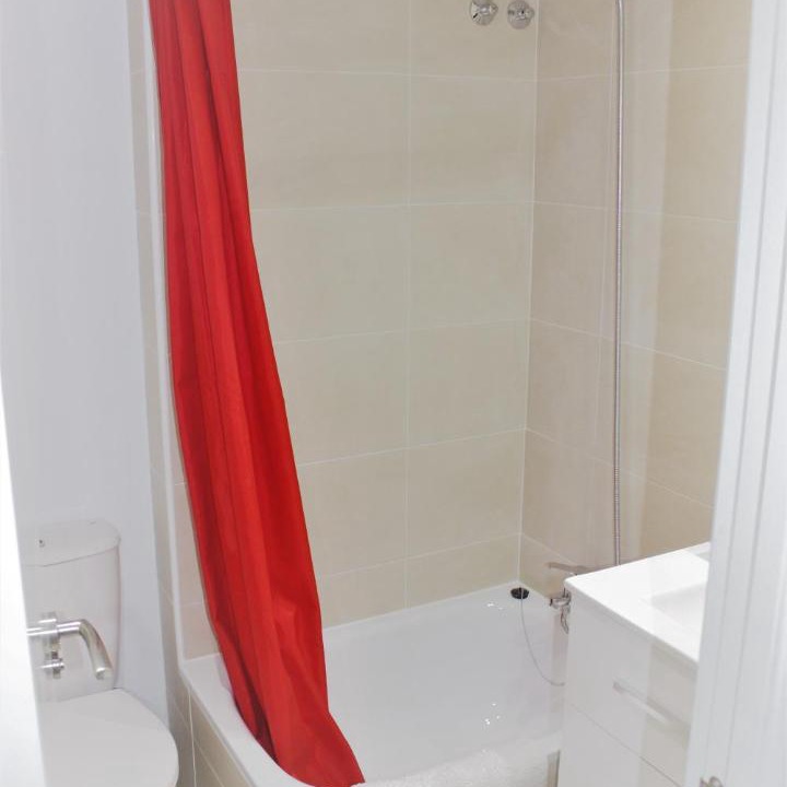 Photo of Bathroom in Vitoria-Gasteiz Old Town