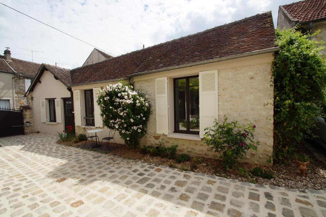 Photo of Others in Moret-sur-Loing